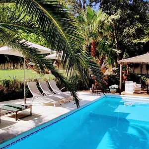 Maison Prestige Roberto Geissini Frankreich