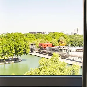 Ibis La Cite Des Sciences 19eme Frankrijk