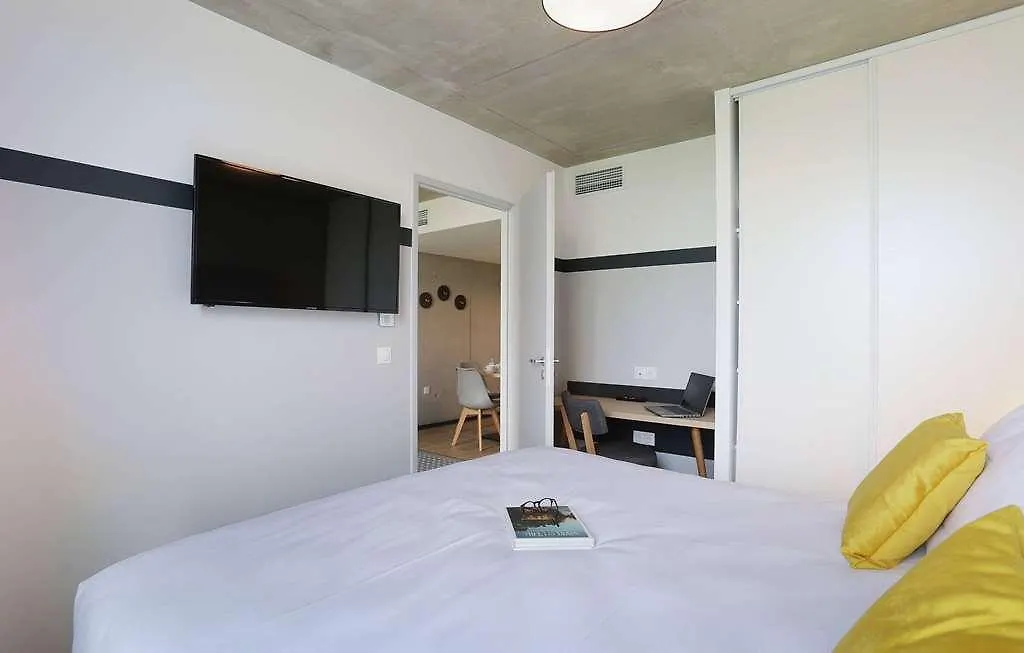 Appart Hotel Odalys City Toulouse Blagnac Aeroport 4*,